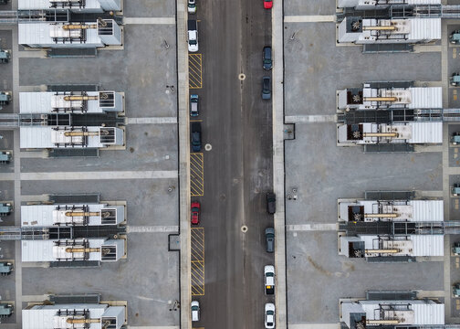 Large data center facility from overhead perspective with cars