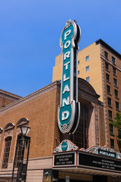 Arlene Schnitzer hall Portland Oregon sign and marquee