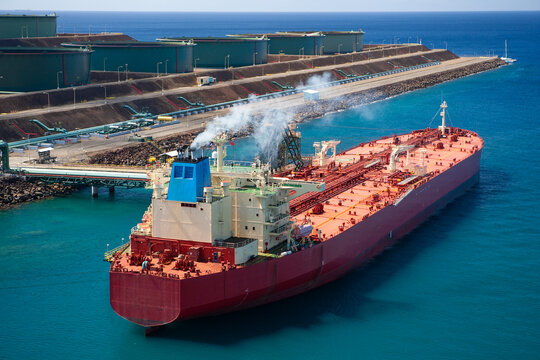 Oil terminal on St Lucia