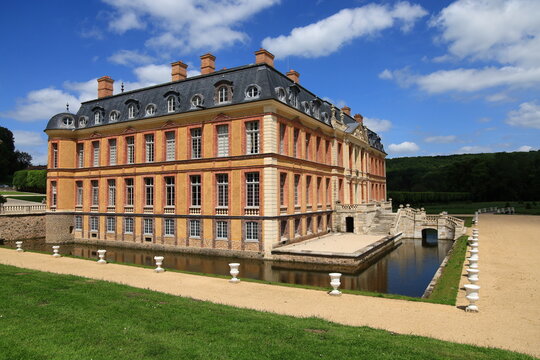 Dampierre-en-Yvelines, France - May 21, 2026. The historic Ch&acirc;teau de Dampierre, former residence of the Dukes of Luynes, in the heart of the Chevreuse Valley, France