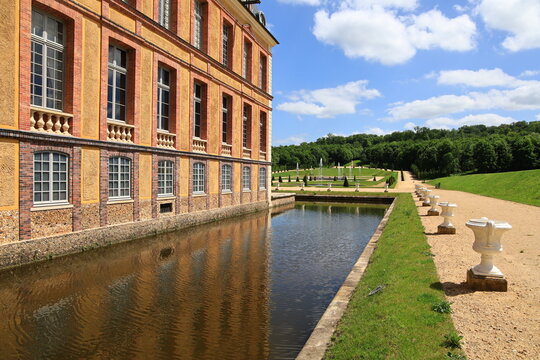 Dampierre-en-Yvelines, France - May 21, 2026. Ch&acirc;teau de Dampierre with its historic gardens in the Chevreuse Valley, Yvelines