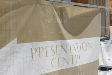Obraz premium mesh banner outside Pinnacle Sky Tower - Presentation Centre, 1 Yonge St, Toronto