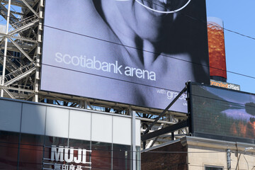 Obraz premium advertising promotion for a concert at Scotiabank Arena, Sankofa Square, Toronto