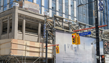 Obraz premium construction site at Concord Sky / Concord Adex located at 391 Yonge St at Gerrard St E, Toronto