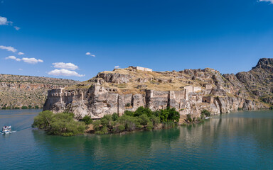 Fototapeta premium Aerial View of Rumkale Historic Fortress Surrounded by the Euphrates River in Gaziantep, Turkey