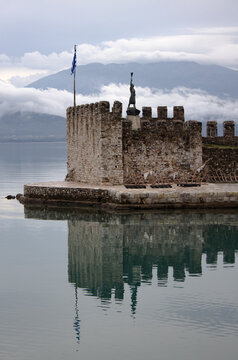 Statue of Georgios Anemogiannis at Nafpaktos Venetin port, Greece