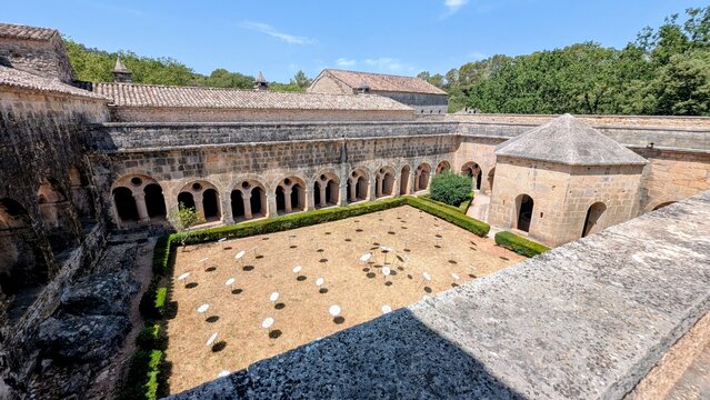 ABBAYE DU THORONET (Var)