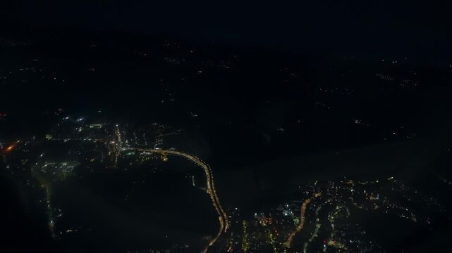 都市の夜景空撮