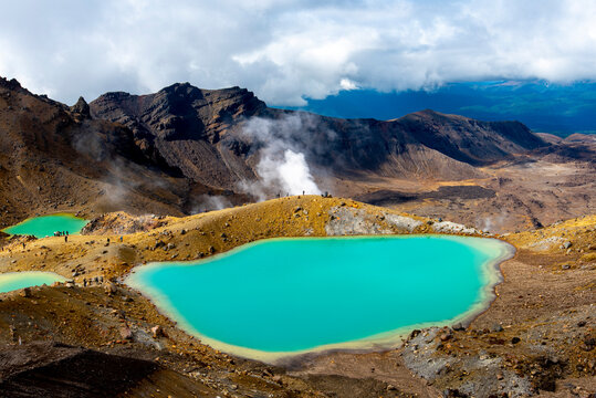 Emerald Lake in Tongariro National Park - New Zealand