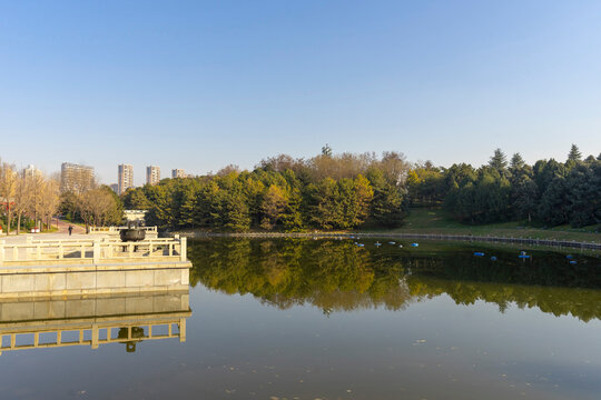 Beautiful view of Tang Paradise park and lake at twilight in Xi'an, China.