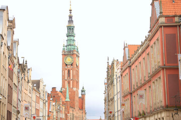 Colorful Facades of Townhouses in Long Market Square (Długi Targ), Gdańsk, Poland © marcuspon