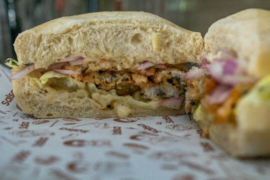 Pan con pejerrey delicioso