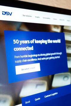 Dsv website displaying global logistics supply chain information