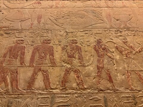 A view from the Mastaba of Ti, located in the Saqqara Pyramids area of ​​Egypt. The person buried in this tomb was a royal architect and administrator from the 5th Dynasty.