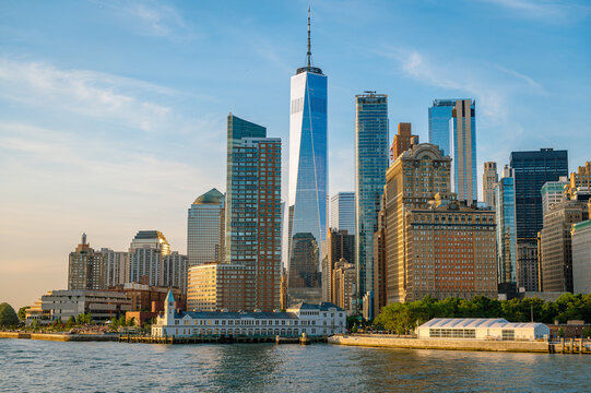 One World Trade Center towers above Battery Park City skyscrapers along Hudson River