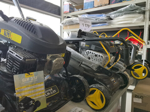Discovering high-quality lawn mowers and gardening tools in a local store