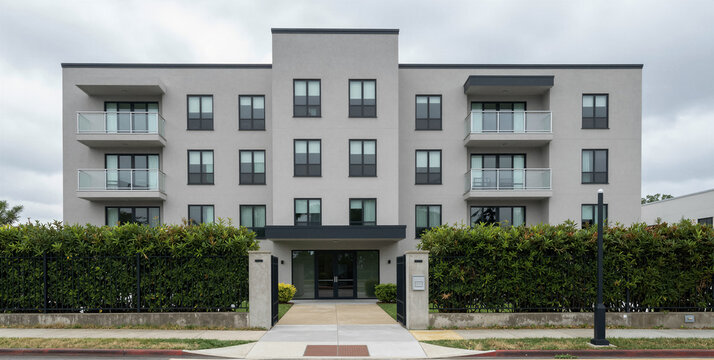 Hospital School Hotel Restaurant Front Real Estate Exterior
