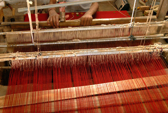 working on handloom