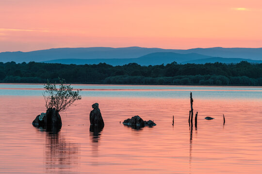 Sunset at the Valpara&iacute;so Reservoir, Zamora, Castile and Le&oacute;n, Spain.