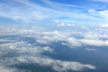 Naklejka premium blue sky with clouds