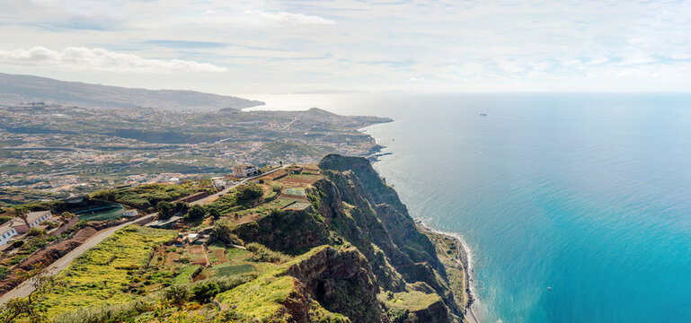 Panoramic view from Cabo Gir&atilde;o over Funchal and the Atlantic Ocean