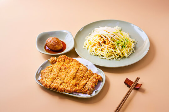 Asian Chinese Shanghai cuisine cold noodles