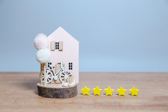 Home model receiving five star rating feedback
