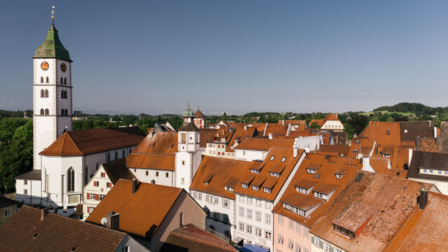 Panoramic view of Wangen im Allgau and mountains