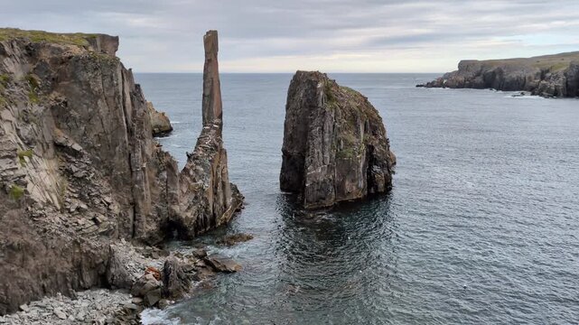 The Chimney and Spillars Cove viewed from the Klondike Trail on the Bonavista peninsula coast (Elliston, Newfoundland, Canada)