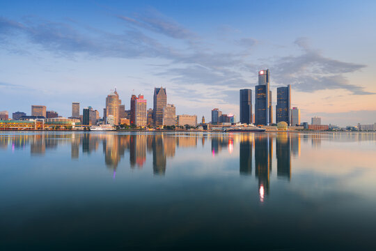 Detroit, Michigan, USA skyline at dawn on the Detroit River