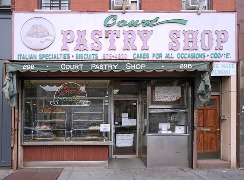 New York City, old fashioned local pastry shop