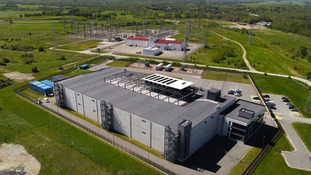 Large modern data center infrastructure in a rural setting