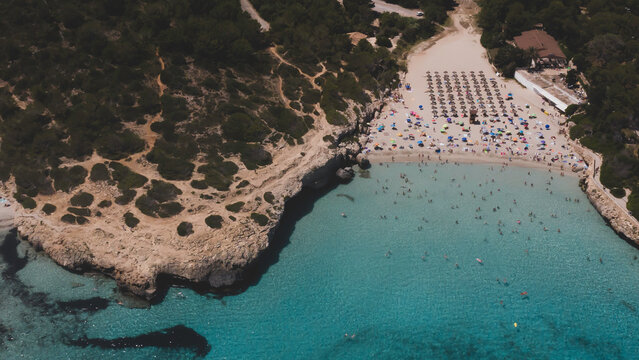 MENORCA ISLA ESPA&Ntilde;OLA DE AGUAS TURQUESAS, PLAYAS VIRGENES Y GRAN RIQUEZA HISTORICA