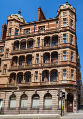 Fototapeta premium London - 07 10 2022: Wigmore Street ornate historic corner building