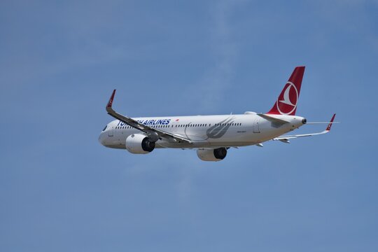 Turkish Airlines A321neo en vol
