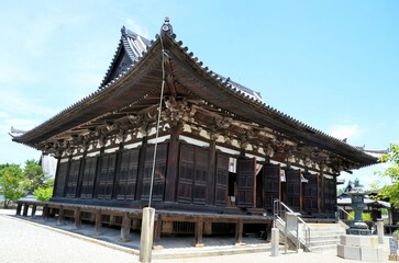 Fototapeta premium 鶴林寺 本堂