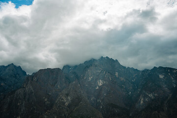 China, Yunnan Province, Jade Dragon Snow Mountain beside Tiger Leaping Gorge  © yue