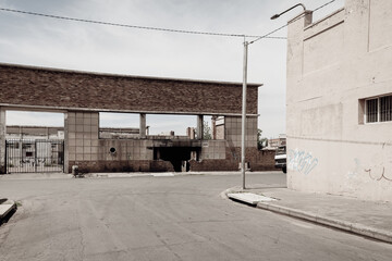 Naklejka premium Urban decay war undocemented immigration 