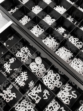Numbered Storage Compartments for Micro-Organization