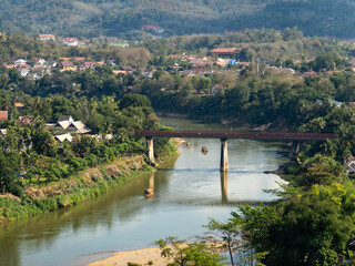 Obraz premium Bridge over Nam Khan River in Luang Prabang, Laos