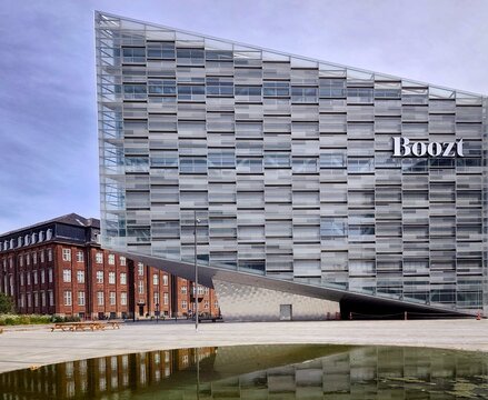 Exterior view of The Crystal (Krystallen), the striking, free-standing and environmentally sustainable headquarters of Boozt, located on the Kalvebod Brygge in Copenhagen, Denmark.