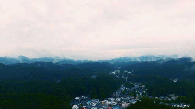 Early Morning at Koyasan, Wakayama Prefecture「早朝の高野山」和歌山県高野町