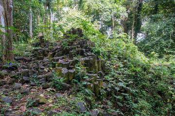 Fototapeta premium THAILAND CHANTHABURI STONE FOREST KHAO TO MO