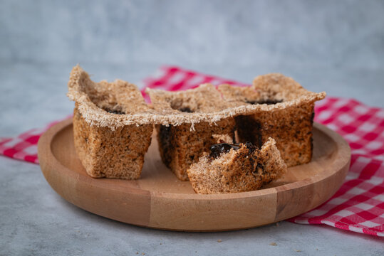 Traditional Indonesian food from the Maluku region, "Sagu Lempeng", is made from sago flour.