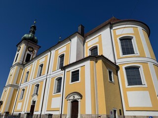 Obraz premium The Catholic parish church of St. John in Donaueschingen or St. John's City Church, Germany - Die katholische Pfarrkirche St. Johann in Donaueschingen oder Stadtkirche St. Johann, Deutschland