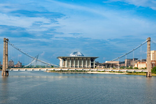  Masjid Sultan Mizan Zainal Abidin or Iron Mosque in Putrajaya, Malaysia.