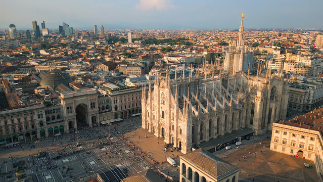 Milan duomo cathedral and piazza del duomo cityscape
