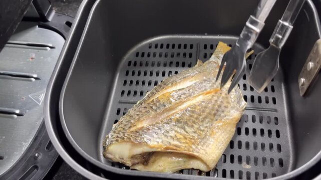 Steps for frying batter-coated tilapia in an air fryer.