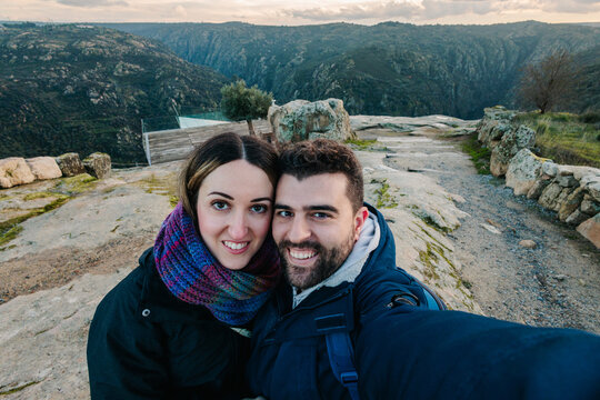 Couple at the Canyon Viewpoint