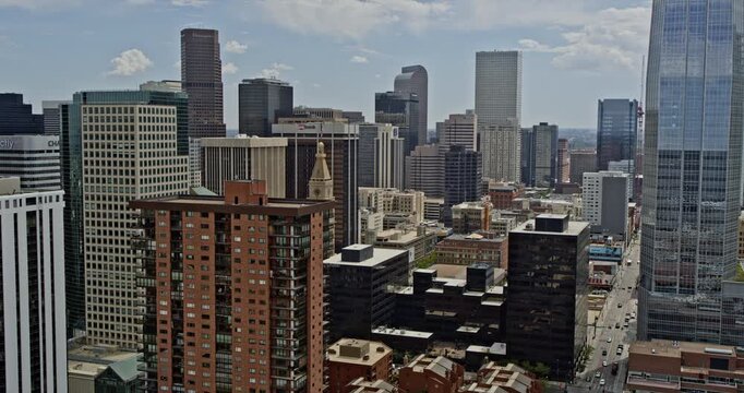 Denver Colorado Aerial v32 low fly through downtown cityscape heading east - DJI Inspire 2, X7, 6k - August 2020